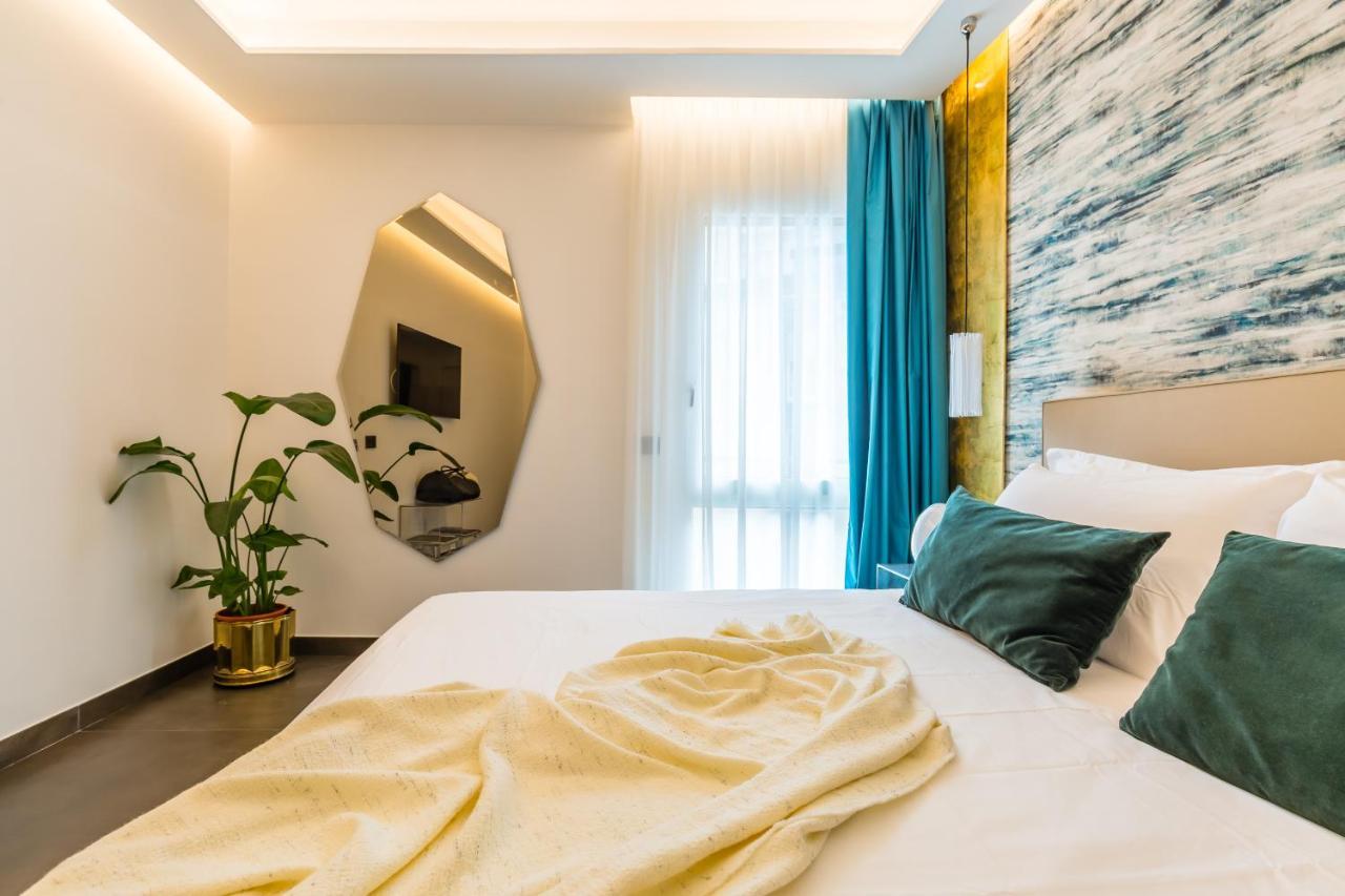 Dei Martiri Suite Napoli Bagian luar foto