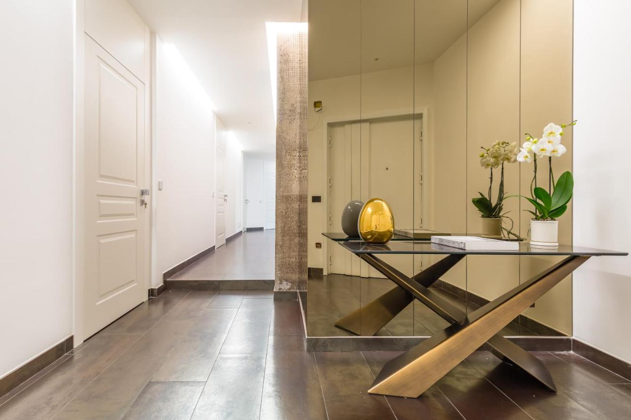 Dei Martiri Suite Napoli Bagian luar foto