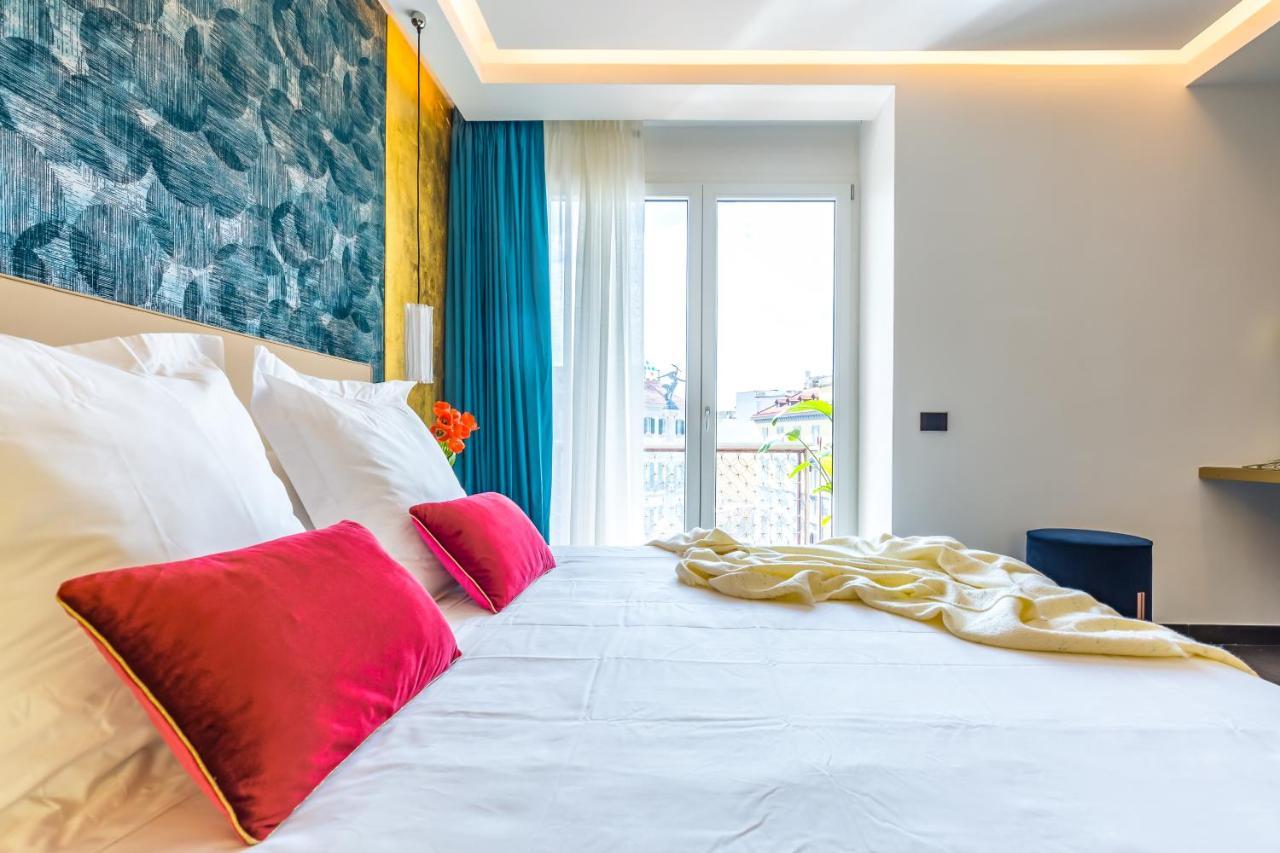 Dei Martiri Suite Napoli Bagian luar foto