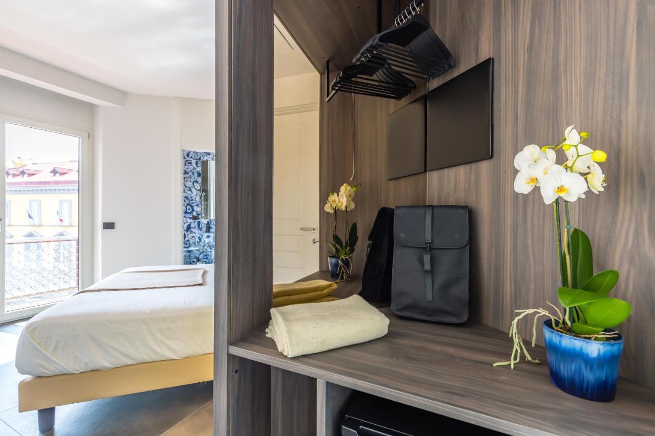 Dei Martiri Suite Napoli Bagian luar foto